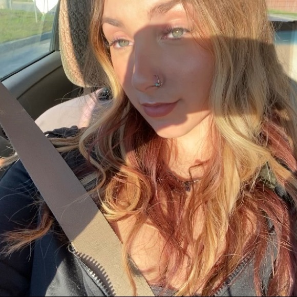 Meet your Posher, Arianna - Picture 6 of 6